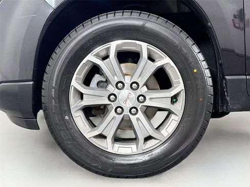 Used 2014 GMC Acadia SLT image 12