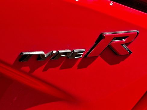 Used 2025 Honda Civic Type R image 32
