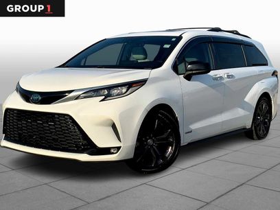 Used 2021 Toyota Sienna XSE