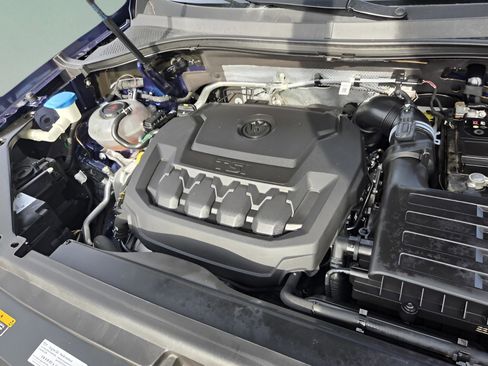 Used 2022 Volkswagen Tiguan SE image 28
