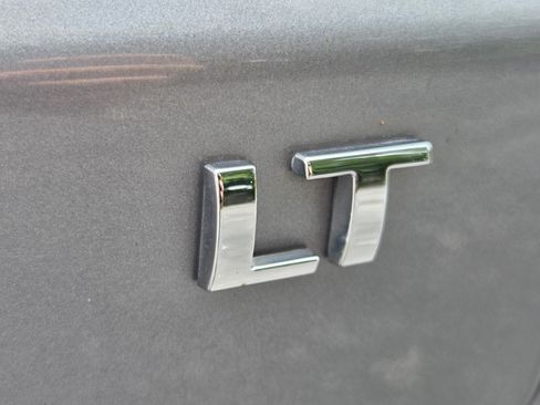 Used 2023 Chevrolet TrailBlazer LT AWD/4WD image 15