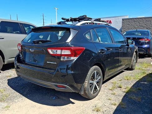 Used 2019 Subaru Impreza 2.0i Premium AWD/4WD image 4