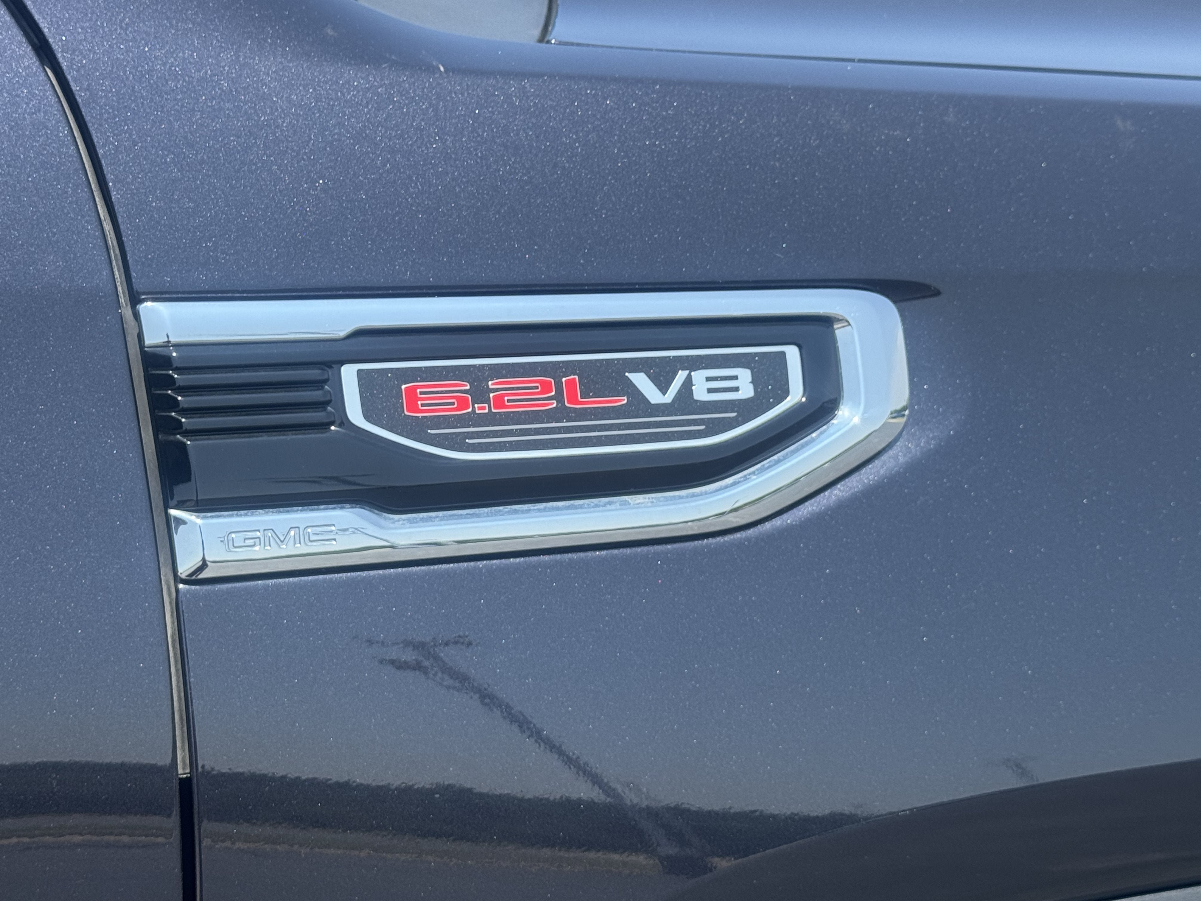Used 2023 GMC Sierra 1500 SLT w/ SLT Premium Package AWD/4WD image 7