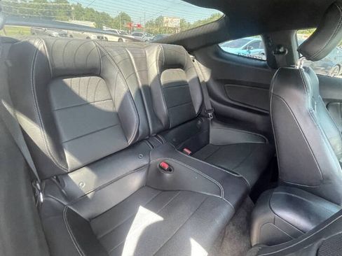 Used 2017 Ford Mustang GT Premium w/ GT Performance Package RWD image 17