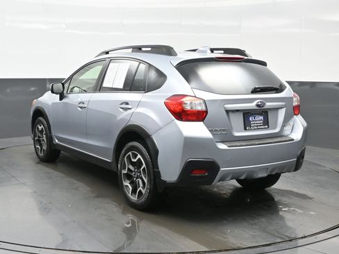 Used 2016 Subaru Crosstrek 2.0i Limited image 4