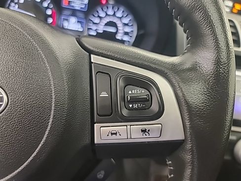 Used 2018 Subaru Forester 2.5i Touring w/ Popular Package #3B AWD/4WD image 28