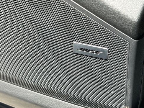 Certified 2024 Porsche Cayenne AWD/4WD image 19
