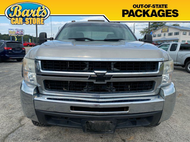 Used 2009 Chevrolet Silverado 2500 LT w/ Snow Plow Prep Package AWD/4WD image 2