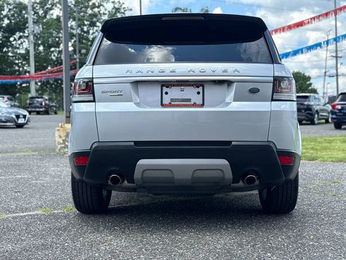 Used 2017 Land Rover Range Rover Sport HSE AWD/4WD image 4