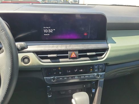 Certified 2024 Kia Seltos SX w/ SX Sunroof Package AWD/4WD image 26