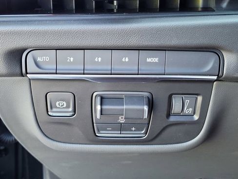 New 2025 Cadillac Escalade Premium Luxury w/ LPO, Floor Liner Package image 13