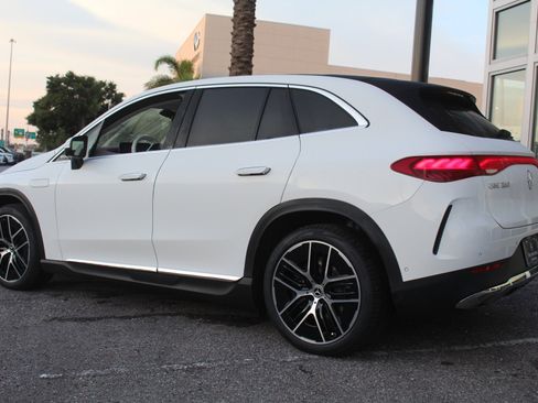 New 2026 Mercedes-Benz EQE 320 4MATIC SUV image 4