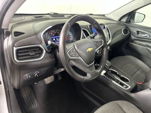 Used 2022 Chevrolet Equinox LT image 13