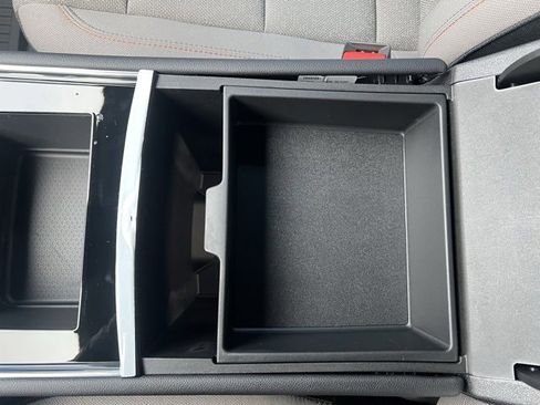 New 2026 Chevrolet Traverse LT w/ LPO, Floor Liner Package image 40