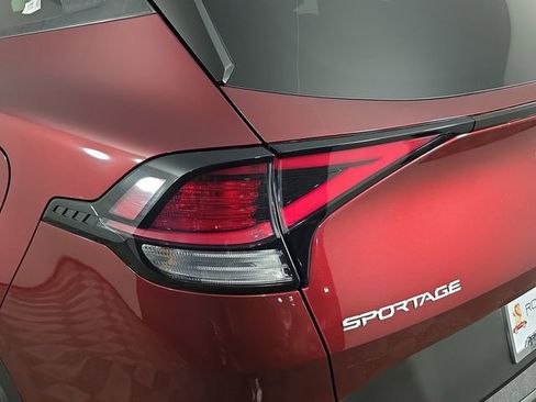 Used 2023 Kia Sportage X-Line w/ X-Line Premium Package image 37