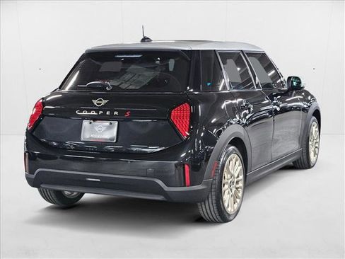 Used 2025 MINI Cooper S image 5