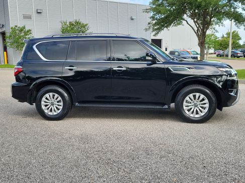 Certified 2023 Nissan Armada SV w/ Cargo Package RWD image 4