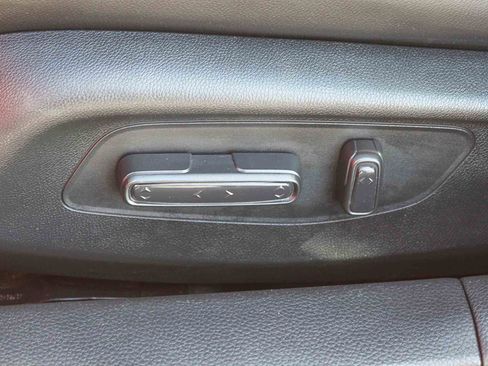 Certified 2025 Honda Civic Sport Touring image 23