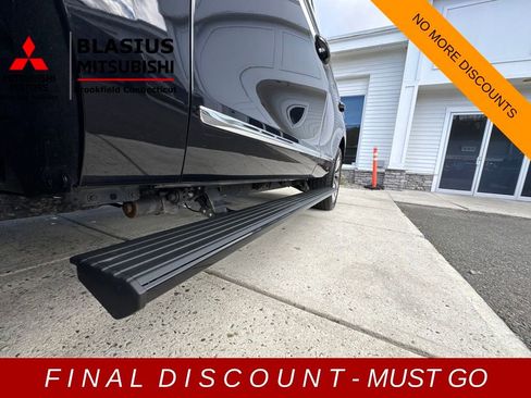 Used 2022 Lincoln Navigator Reserve image 48