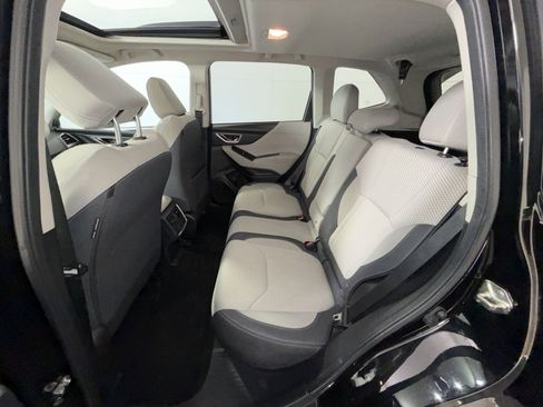 Used 2020 Subaru Forester Premium image 24