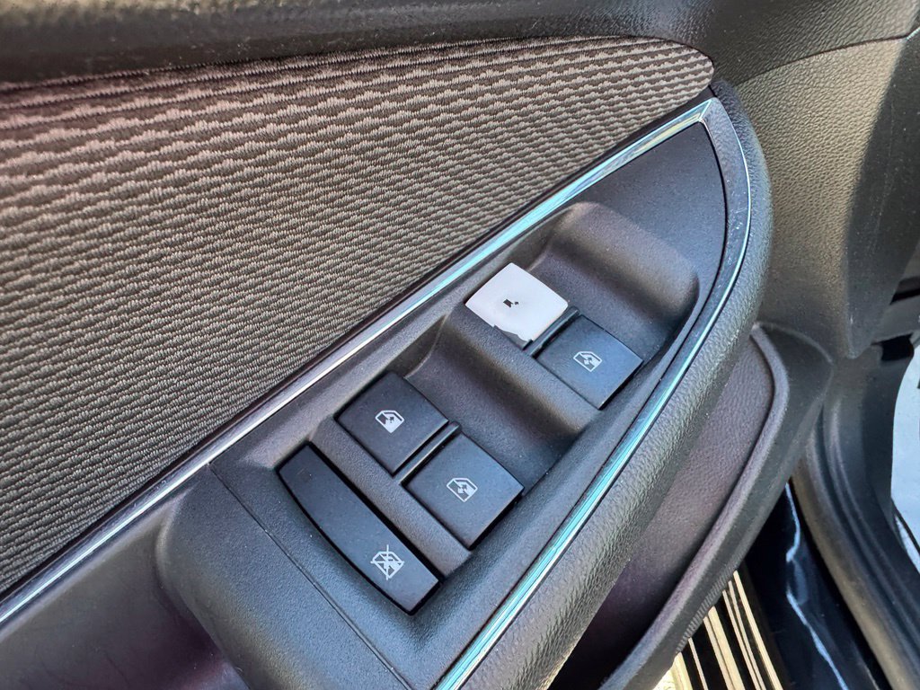 Certified 2017 Chevrolet Cruze LT FWD image 14
