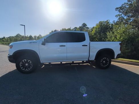 Used 2026 Chevrolet Silverado 1500 ZR2 AWD/4WD image 4