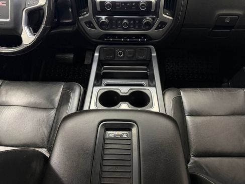 Used 2016 GMC Sierra 2500 SLT w/ Duramax Plus Package AWD/4WD image 15