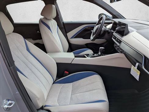 Certified 2025 Acura ADX A-Spec image 19