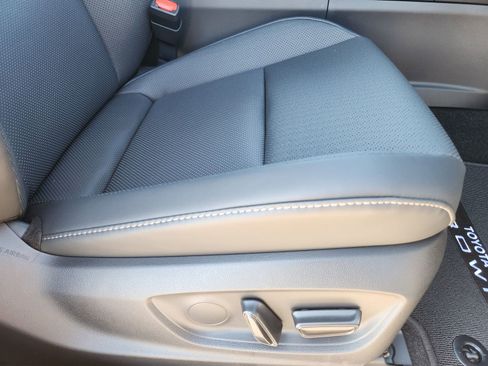 New 2026 Toyota Crown XLE image 21