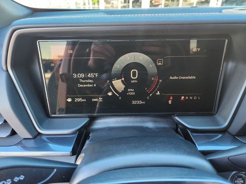 Used 2026 GMC Terrain AT4 w/ Technology Package II image 8