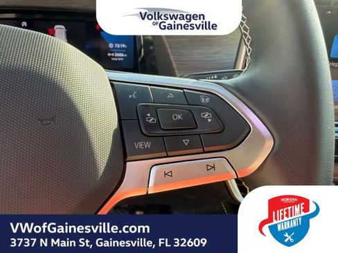 Certified 2025 Volkswagen Atlas SEL image 23