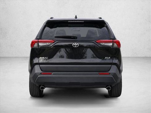 Used 2024 Toyota RAV4 XLE w/ Convenience Package FWD image 6