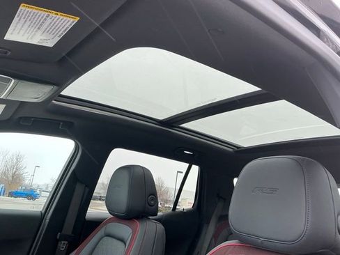 Used 2025 Chevrolet Equinox RS w/ Safety and Technology Package image 34