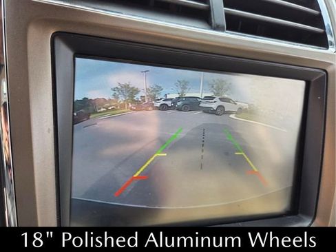 Used 2013 Lincoln MKX FWD image 26