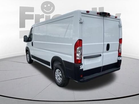 Used 2025 RAM ProMaster 2500 w/ Quick Order Package 22G SLT FWD image 7