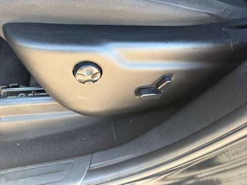 Used 2023 Dodge Durango GT image 21