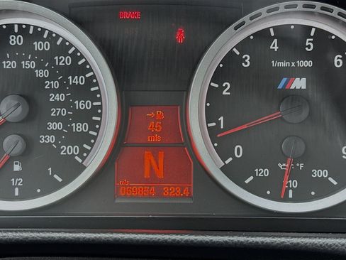 Used 2011 BMW M3 Coupe image 8