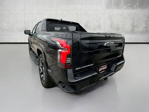 New 2024 Chevrolet Silverado EV RST image 7