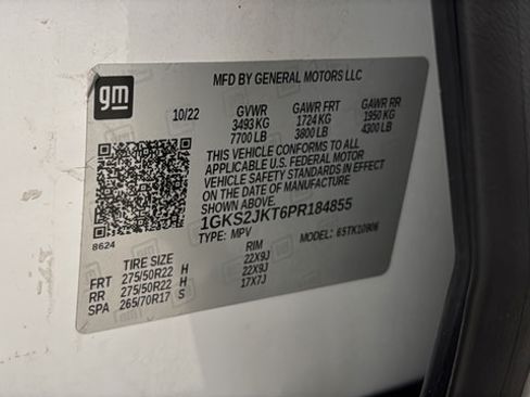 Used 2023 GMC Yukon XL Denali AWD/4WD image 29