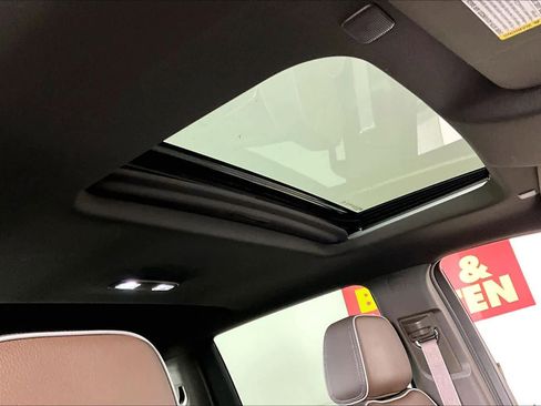 Used 2025 GMC Sierra 3500 Denali w/ Denali Reserve Package image 13