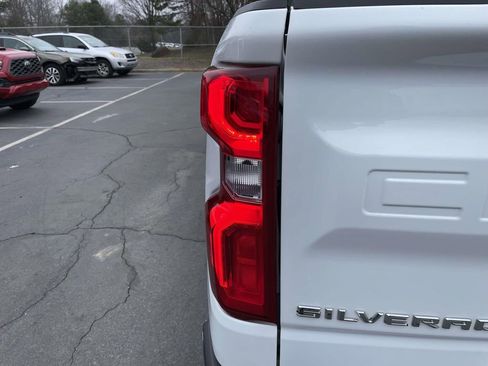 Used 2024 Chevrolet Silverado 1500 LTZ image 20