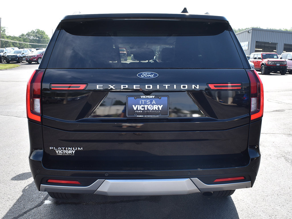 Used 2025 Ford Expedition Platinum AWD/4WD image 30