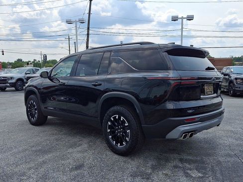 Used 2024 Chevrolet Traverse Z71 AWD/4WD image 4