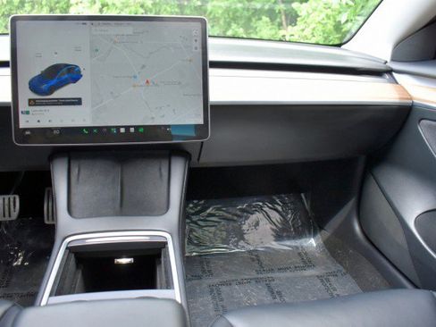 Used 2021 Tesla Model 3 Performance AWD/4WD image 10