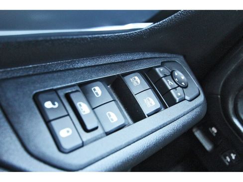 Used 2025 RAM 1500 Lone Star image 20