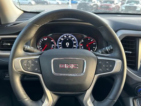 Used 2023 GMC Acadia Denali w/ Denali Ultimate Package AWD/4WD image 26