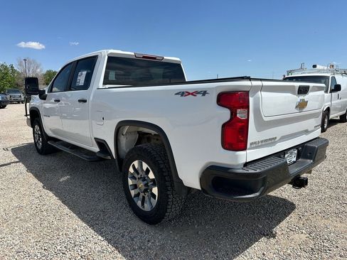 Used 2023 Chevrolet Silverado 2500 Custom w/ Custom Value Package AWD/4WD image 7