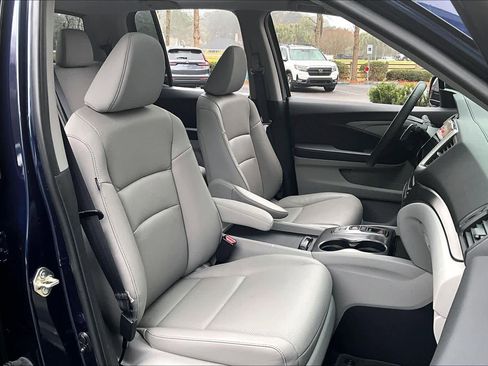 Used 2020 Honda Ridgeline RTL image 9