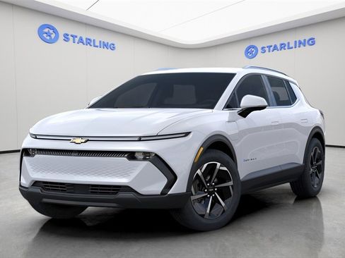 New 2026 Chevrolet Equinox EV LT image 6