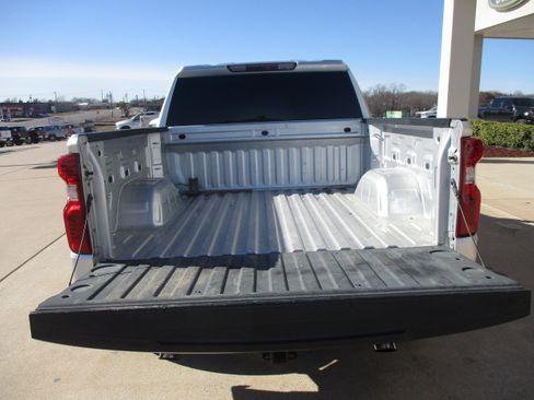 Used 2020 Chevrolet Silverado 1500 LT w/ Texas Edition image 7